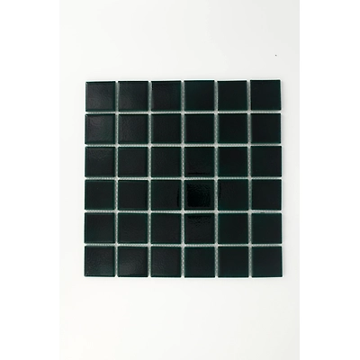 MATT BOTTLE GREEN 48X48-Wh2159
