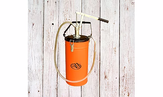 Bucket Oil Pump