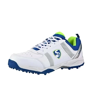SG CLUB 4.0 Sports Shoes (Lime)