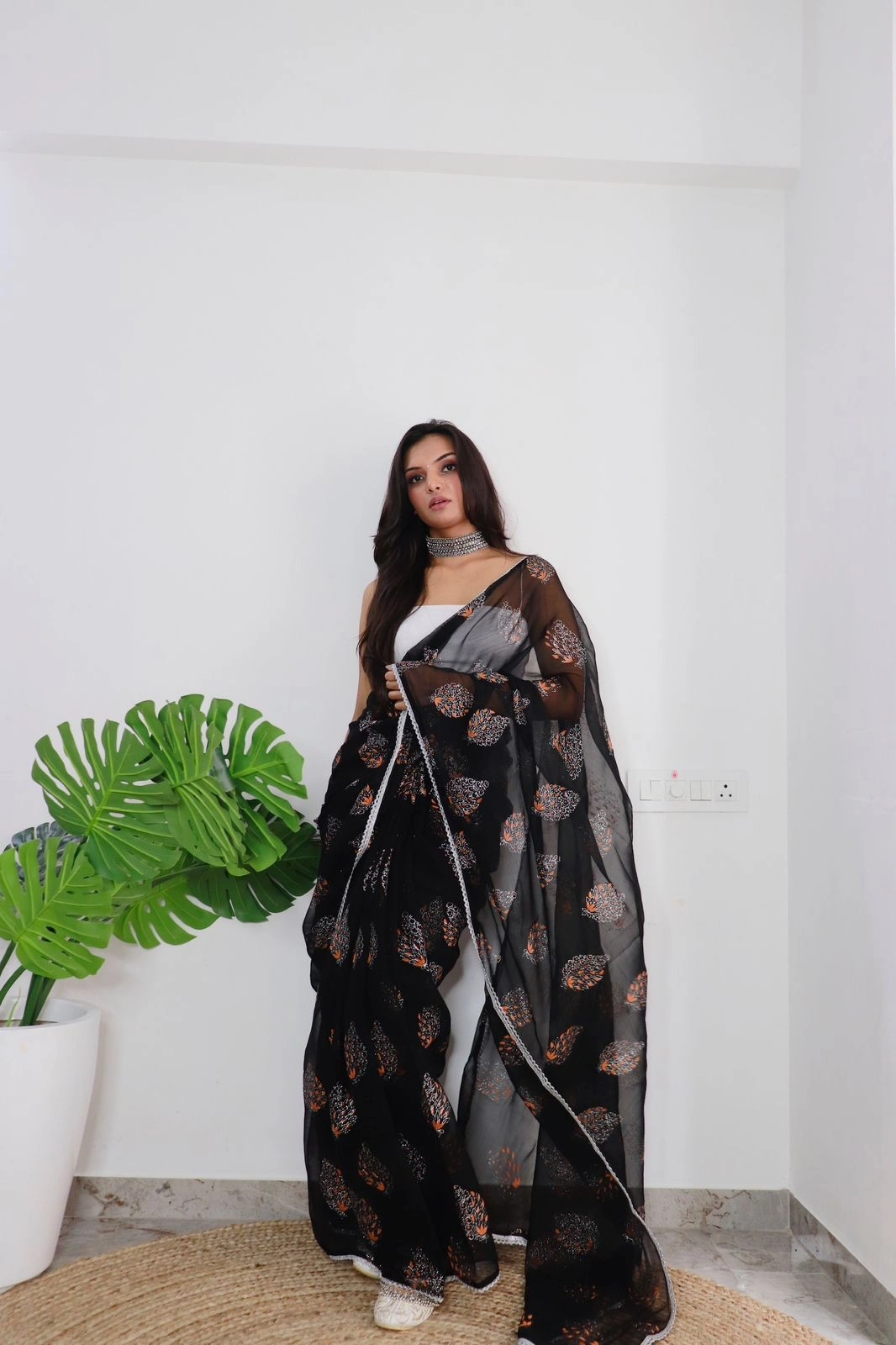 Pure Chiffon Silk Saree with Handprint and Foil Work saree for gils and women-Black-1