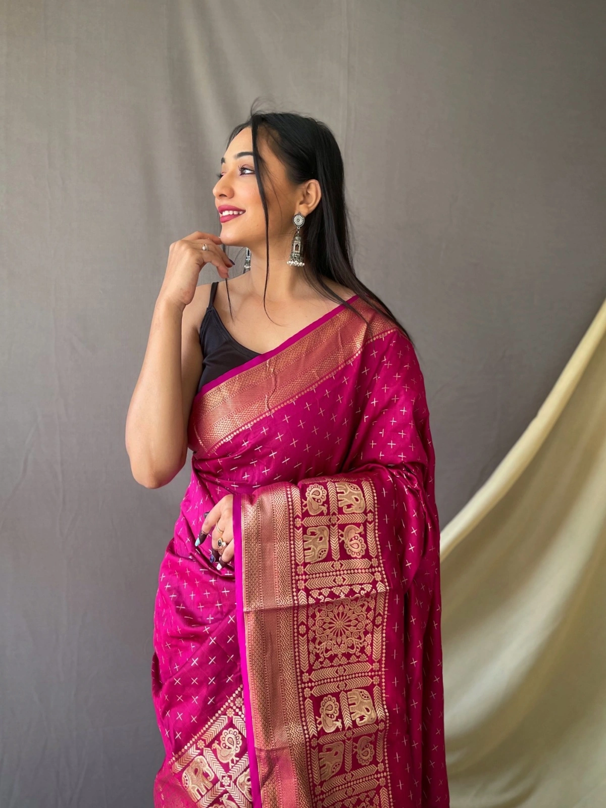 Jamli best handloom designer saree for festival season for women-SUHASINI-01Marron