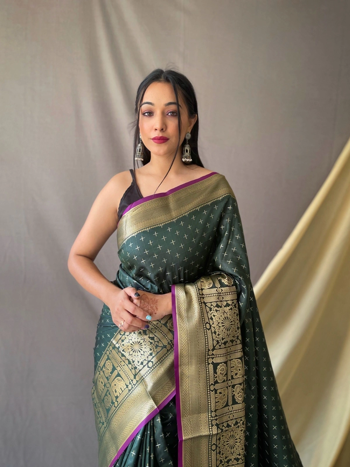 Jamli best handloom designer saree for festival season for women-SUHASINI-01_Green