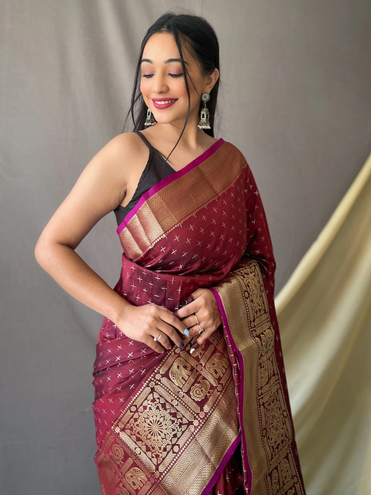 Jamli best handloom designer saree for festival season for women-SUHASINI-01_Red