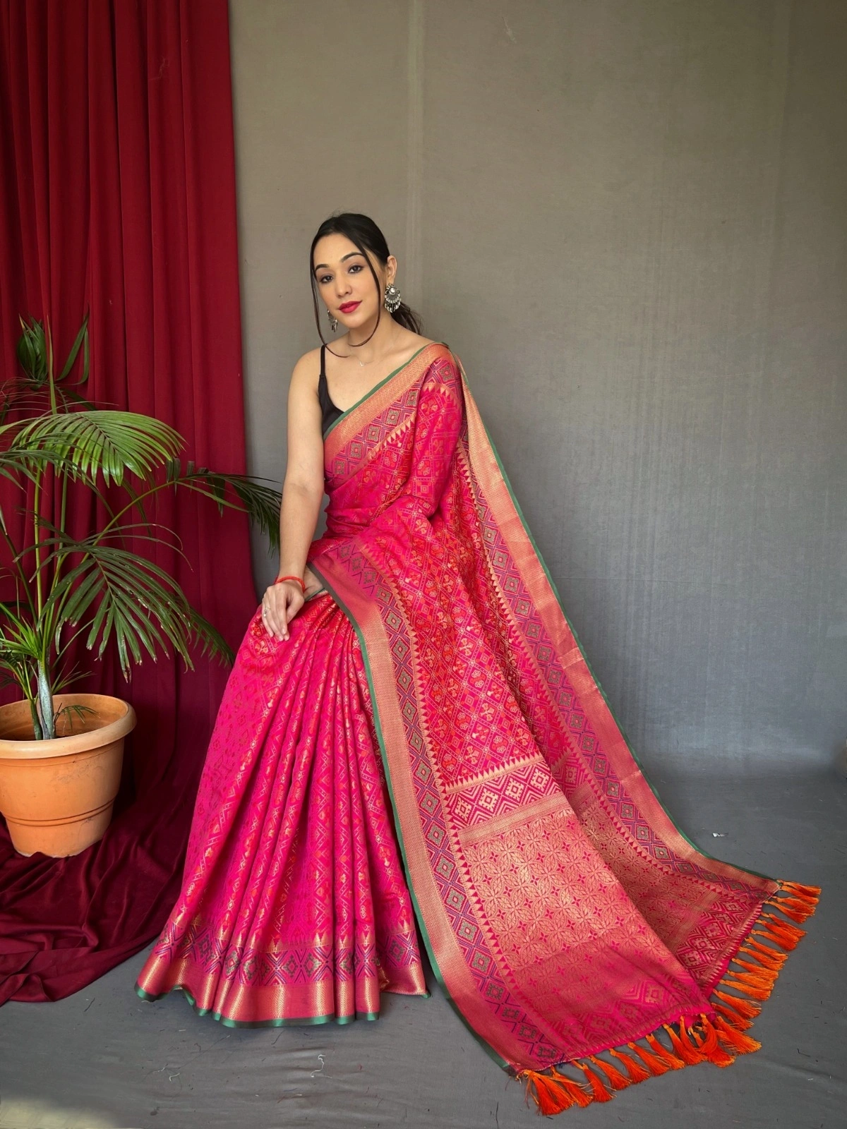 Rani pure silk saree blending traditional india Patola banarsi stly icon saree for women and Girls-Pink-1