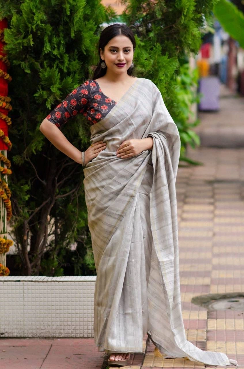 Pink silk Indian saree features an allover woven slub pattern in online best buget and quality-Grey