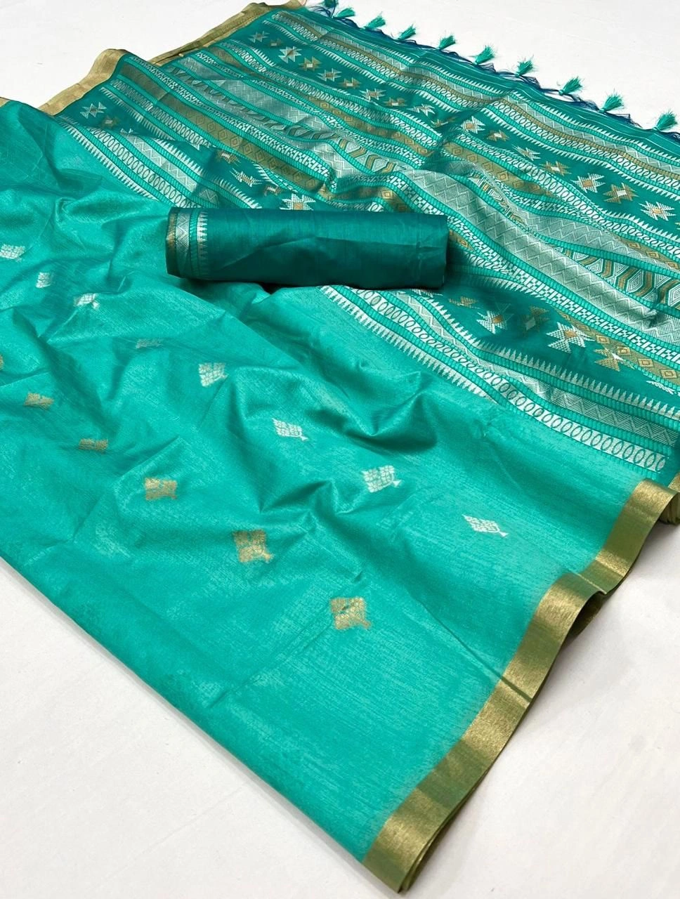 Handwoven Pure Silk Indian Banarsi Saree with Tassels-020_KANOISILK_Blue