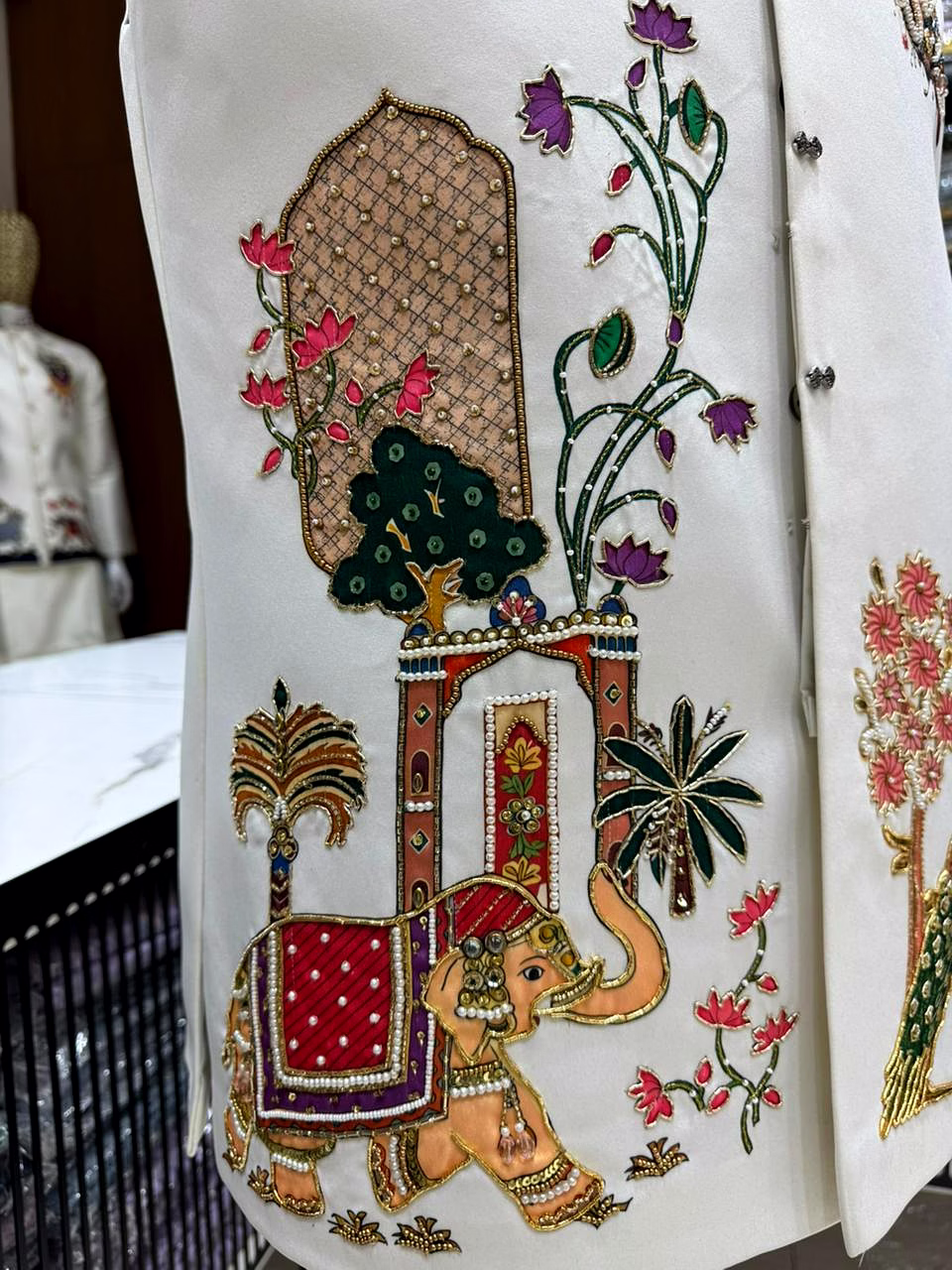 Embroidered Koti Kurta Set – Latest Ethnic Fashion 2026 image 4