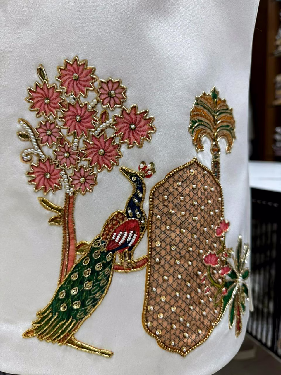 Embroidered Koti Kurta Set – Latest Ethnic Fashion 2026 image 2