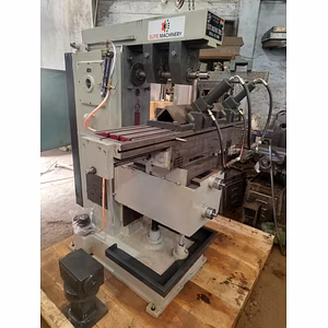 UNIVERSAL MILLING MACHINE