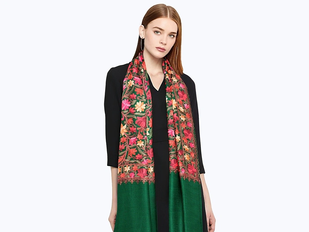 CASMIR Women GREEN &amp; RED, Green Embroidered Stole (S905)-GREEN-4