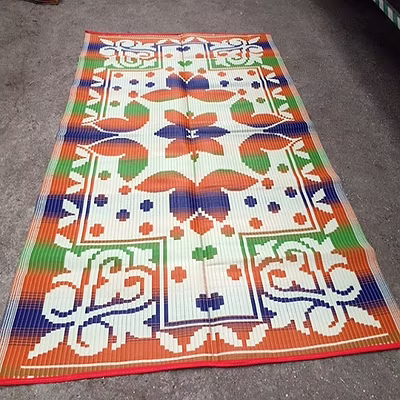 plastic mats-ivoty checks pattern-3