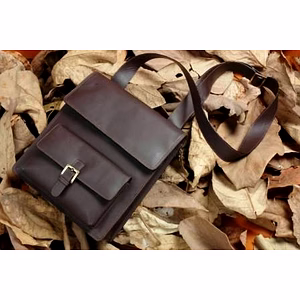 Leather Sling Bag Brown