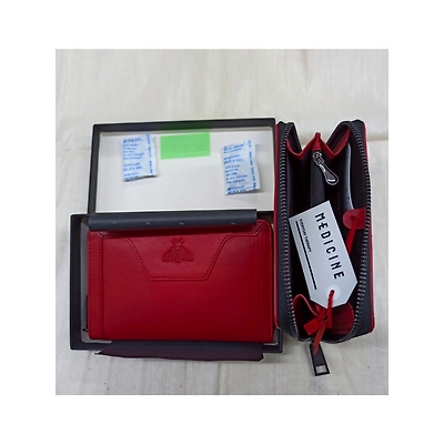 Leather Ladies Handy Wallet