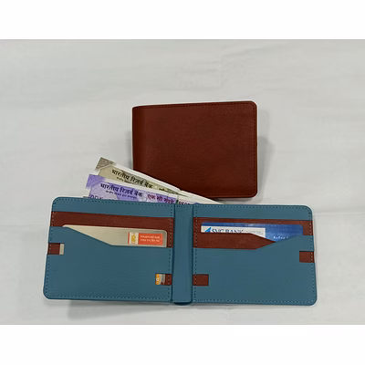 gent's wallet in tan blue leather