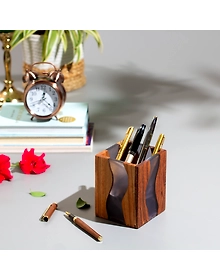 Epoxy Resin Pen Stand