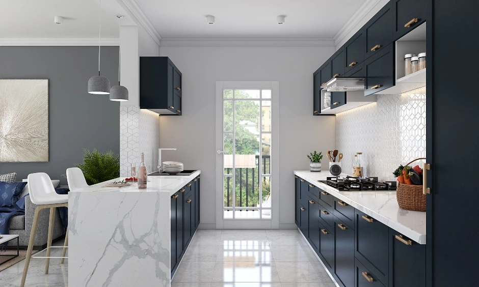 A G-Shaped Kitchen With Pantry Pullout And A Breakfast Counter-1