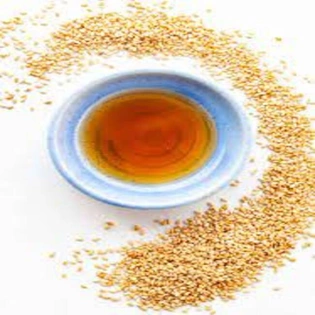 100% Pure Hot pressed Sesame Oil from India with best packing
