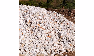 QUARTZ LUMPS B-GRADE