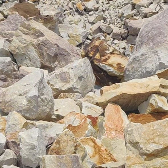 QUARTZITE LUMPS and BOULDERS-4