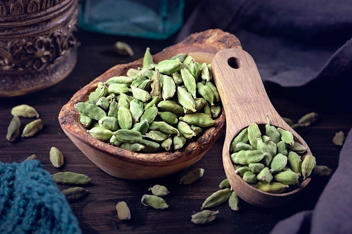 CARDAMOM/ILAAYACHEE 25 GM-SP-6