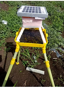 ECO FREINDLY SOLAR INSECT LIGHT TRAP ADJUSTABLE STAND MODEL
