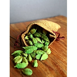 Small Cardamom green