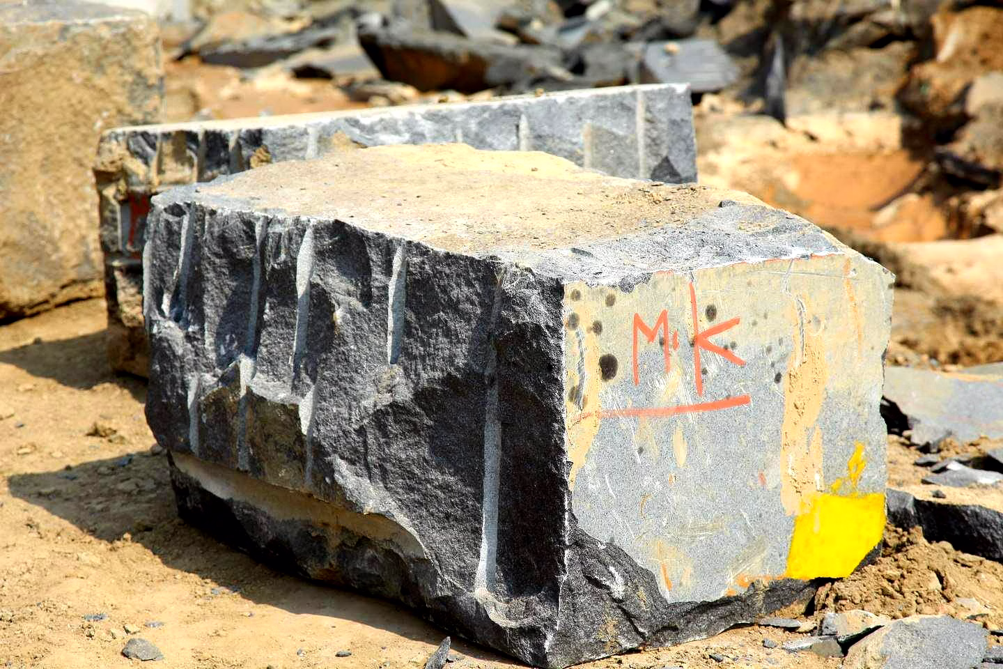 ABSOLUTE BLACK GRANITE image 4