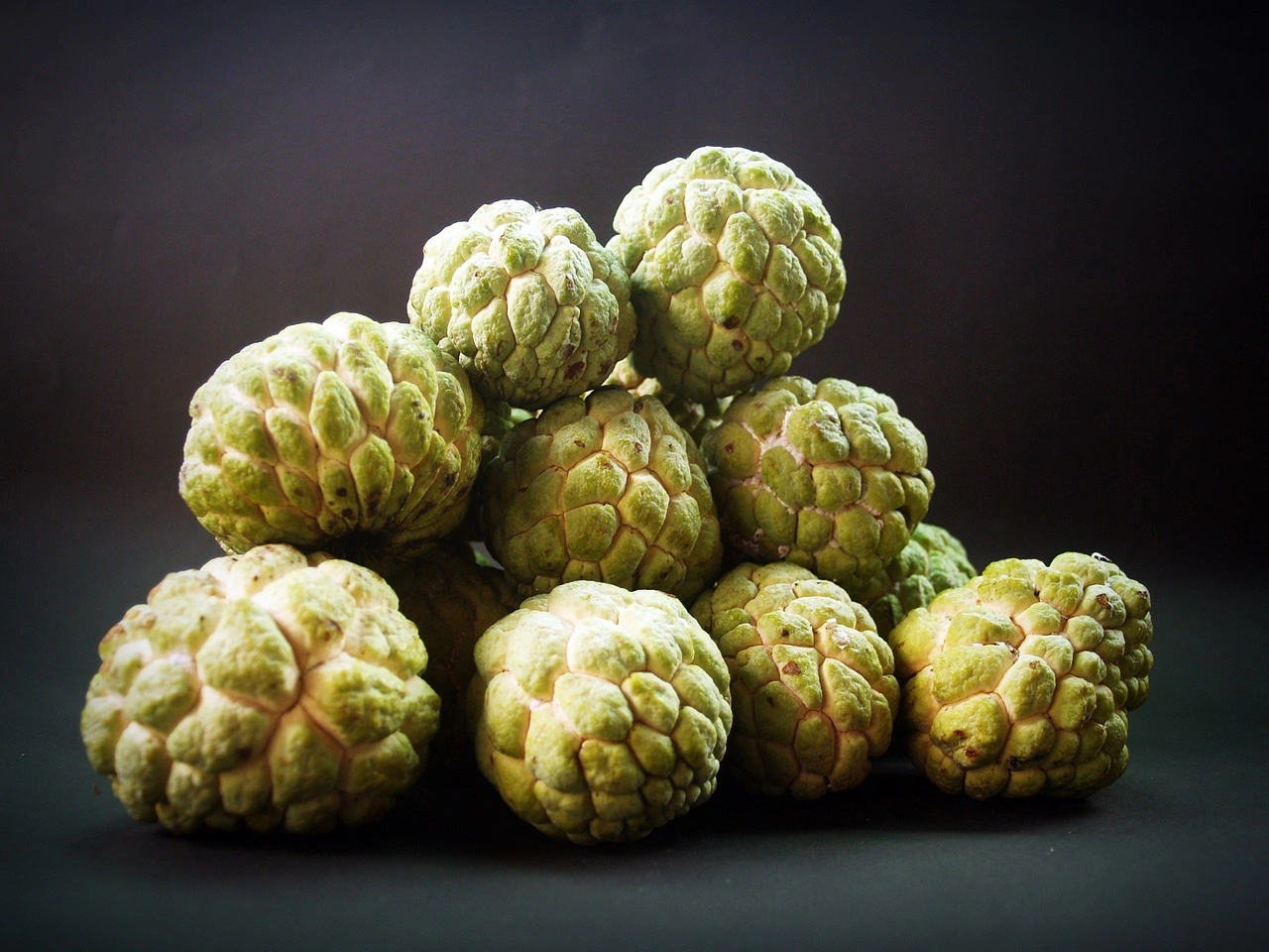 Custard Apple-500 g-2