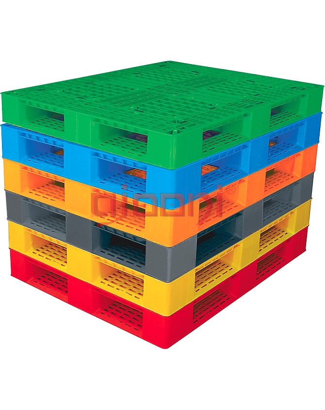 Injection Molded Pallet-1