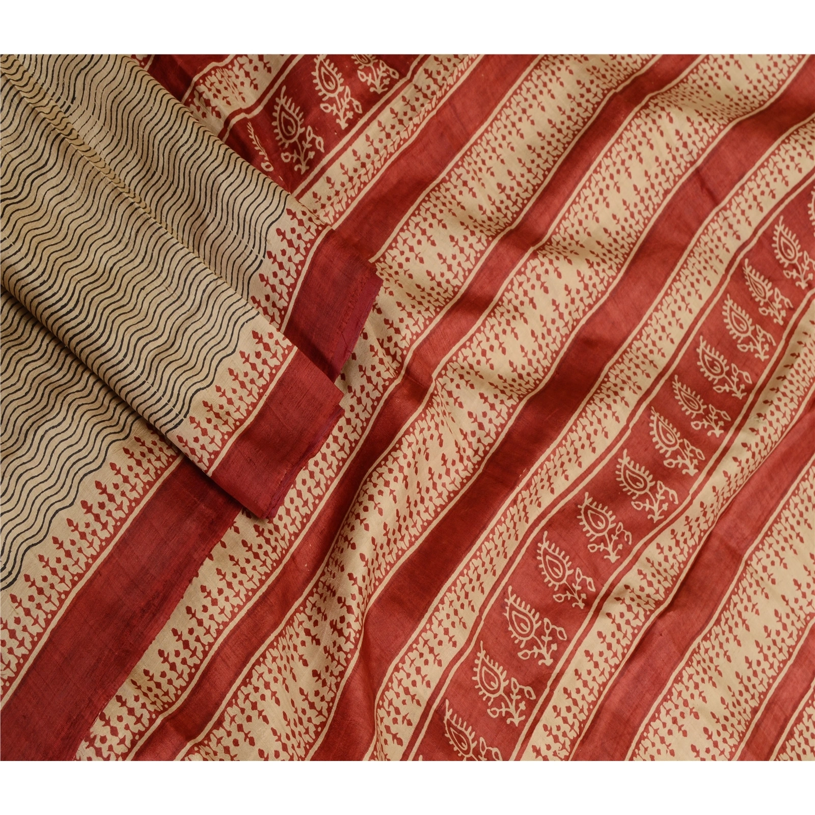 Sanskriti Vintage Cream &amp; Red Pure Silk Sarees Printed Sari Soft Craft Fabric, PR-56978-Cream &amp; Red-Printed Floral Design-Pure Silk-1