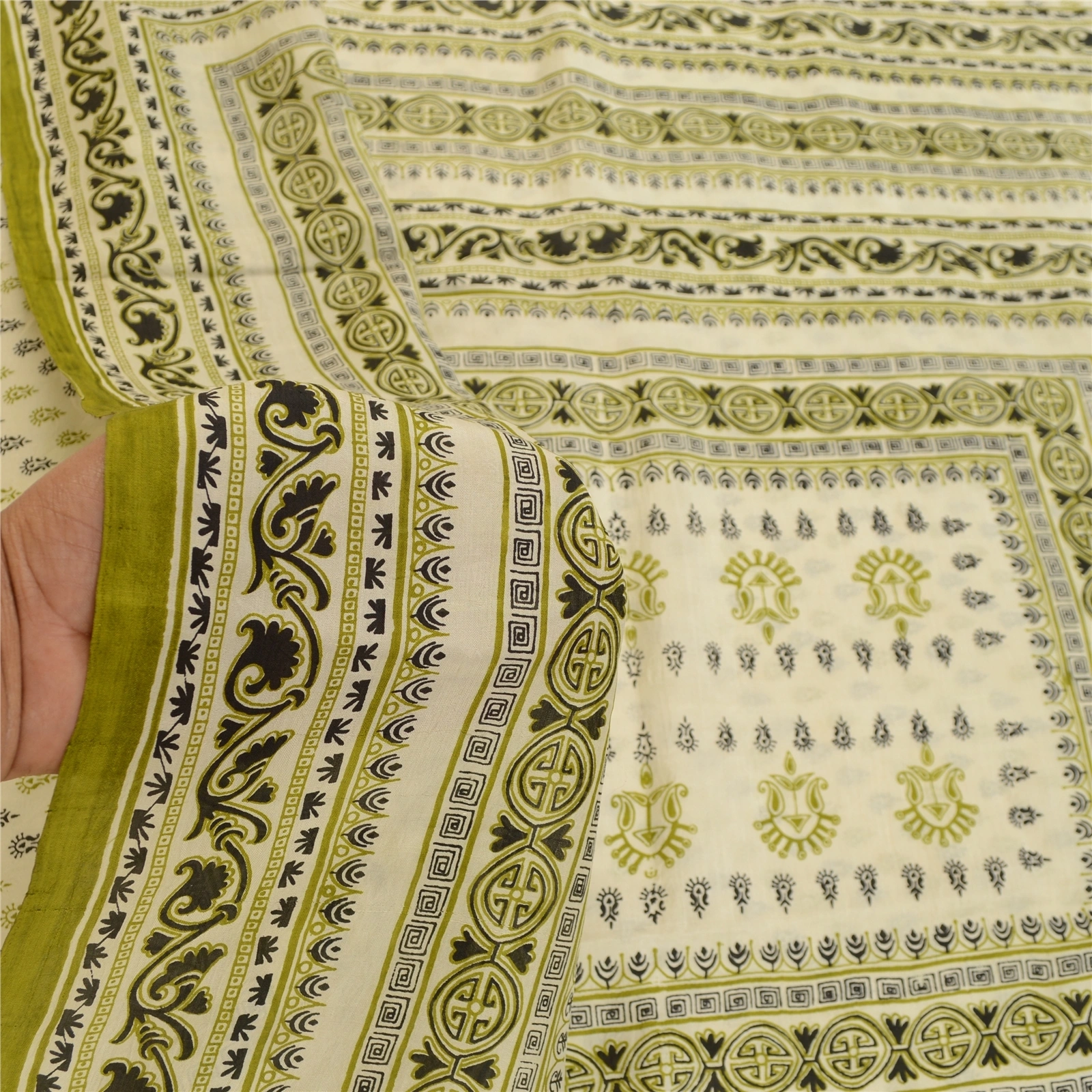 Sanskriti Vintage Ivory Printed Sarees 100% Pure Silk Sari 5Yd Soft Craft Fabric, PR-58188-Ivory-Printed Floral Design-Pure Silk-5