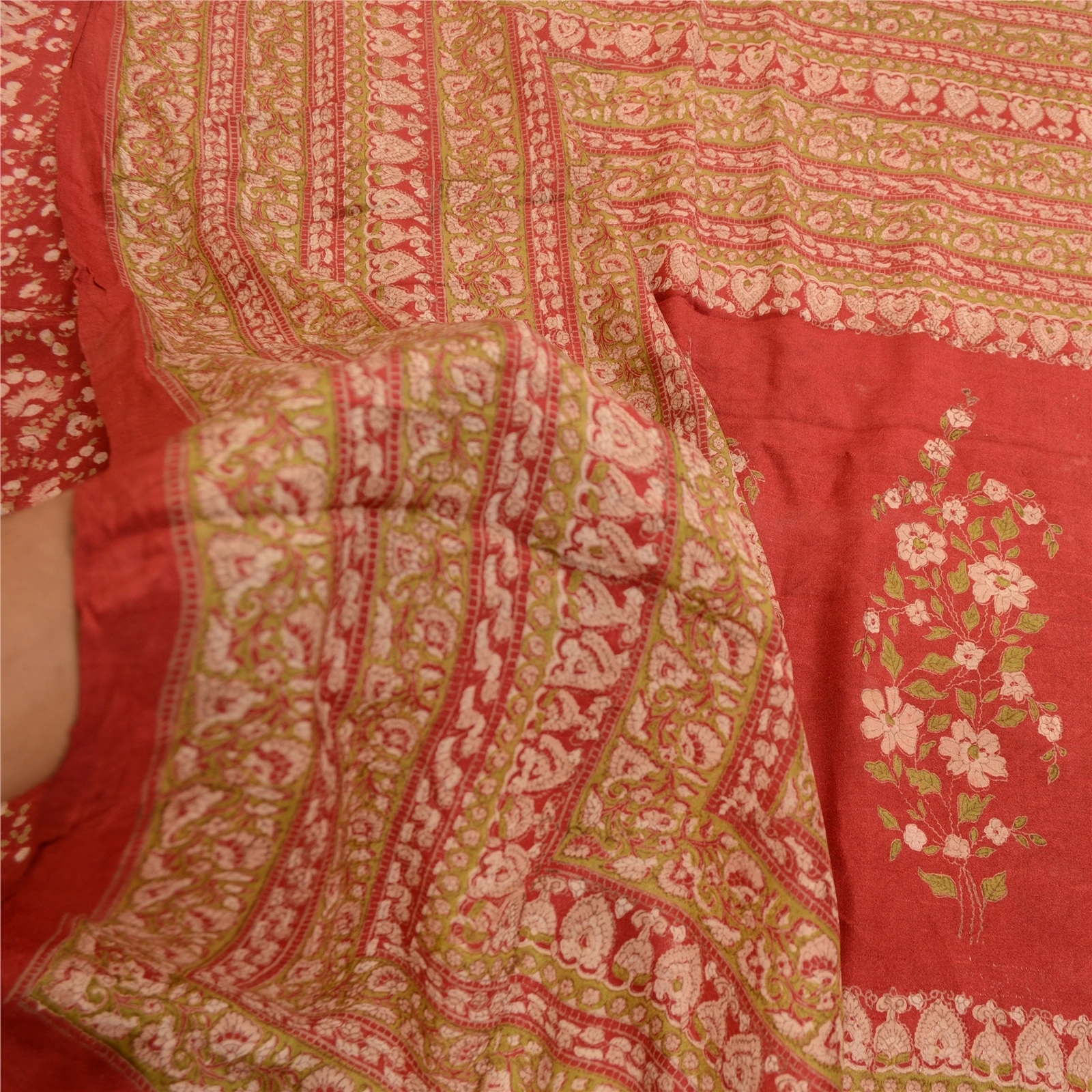 Sanskriti Vintage Red Printed Sarees Pure Silk Soft Sari Floral 5Yd Craft Fabric, PR-59260-Red-Printed Floral Design-Pure Silk-5