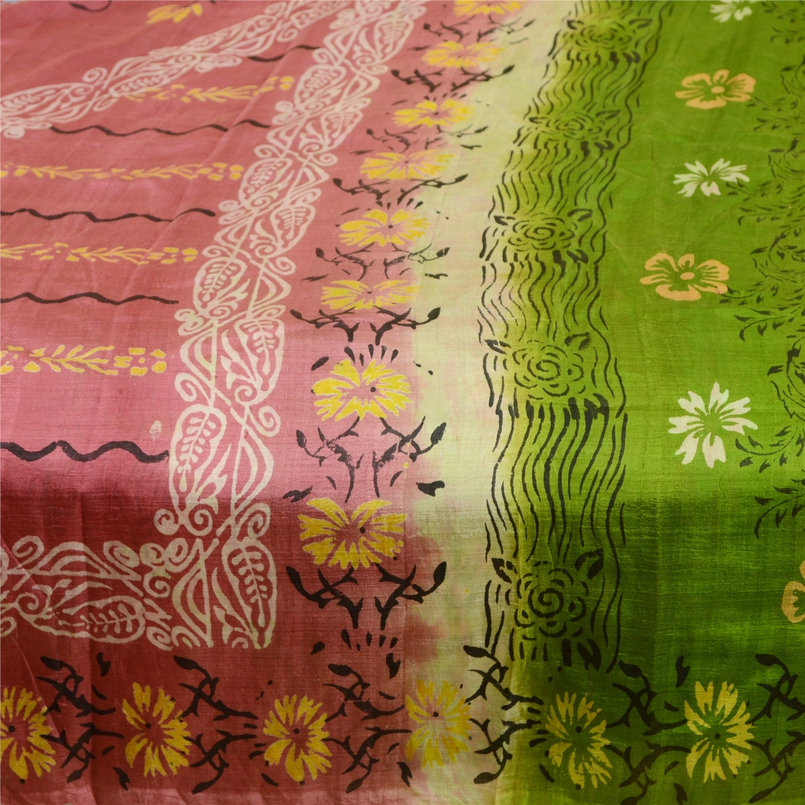 Sanskriti Vintage Sarees Pink &amp; Green Indian Printed Pure Silk Sari Craft Fabric, PR-60240-Pink &amp; Green-Printed Floral Design-Pure Silk-4