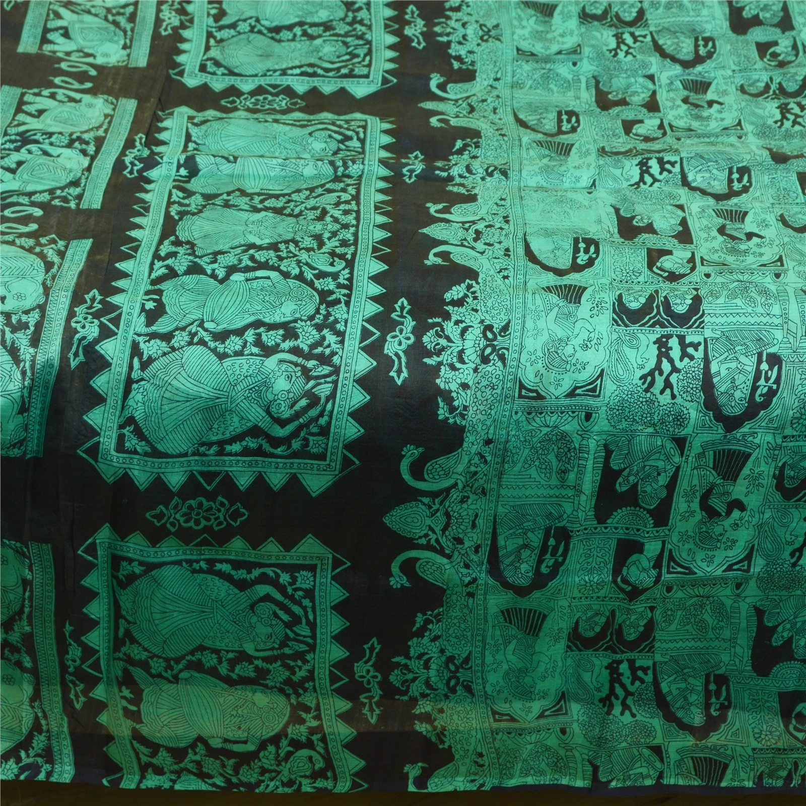 Sanskriti Vintage Sarees Black-Green Animal Women Printed Pure Silk Sari Fabric, PR-64468-Black &amp; Green-Pure Silk-3