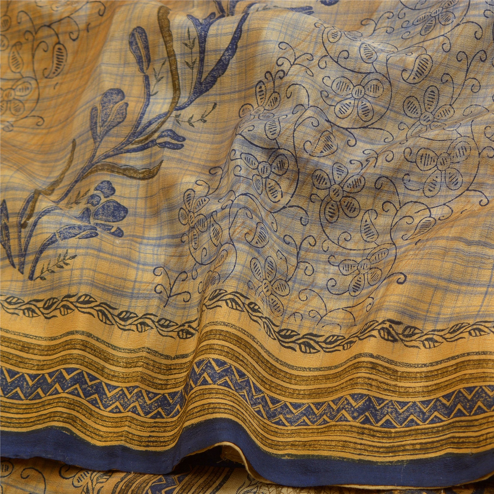 Sanskriti Vintage Sarees Green Indian Pure Crepe Silk Printed Sari Craft Fabric, PRC-18292 image 10