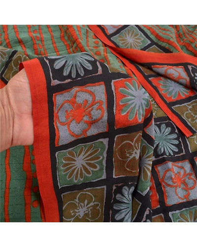 Sanskriti Vintage Green Indian Sarees Pure Crepe Silk Printed Sari Craft Fabric, PRC-15993-Green-Printed Floral Design-Pure Crepe Silk-3