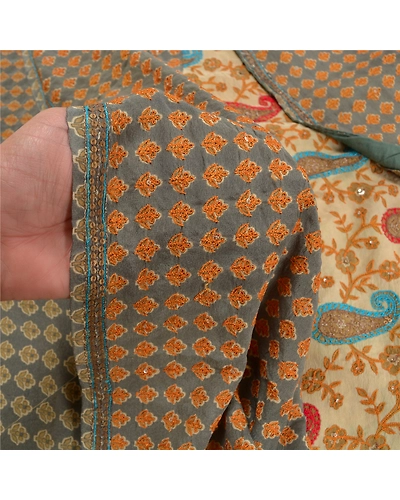 Sanskriti Vintage Green Ari Embroidered Sarees Pure Crepe Silk Sari Craft Fabric, PRC-16362-Green-Printed Floral Design-Pure Crepe Silk-3