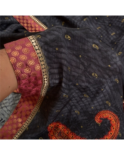 Sanskriti Vintage Sarees Gray-Black Hand Beads Pure Crepe Silk Sari Craft Fabric, PRC-18715-Grayish-Black-Printed Floral Design-Pure Crepe Silk-3