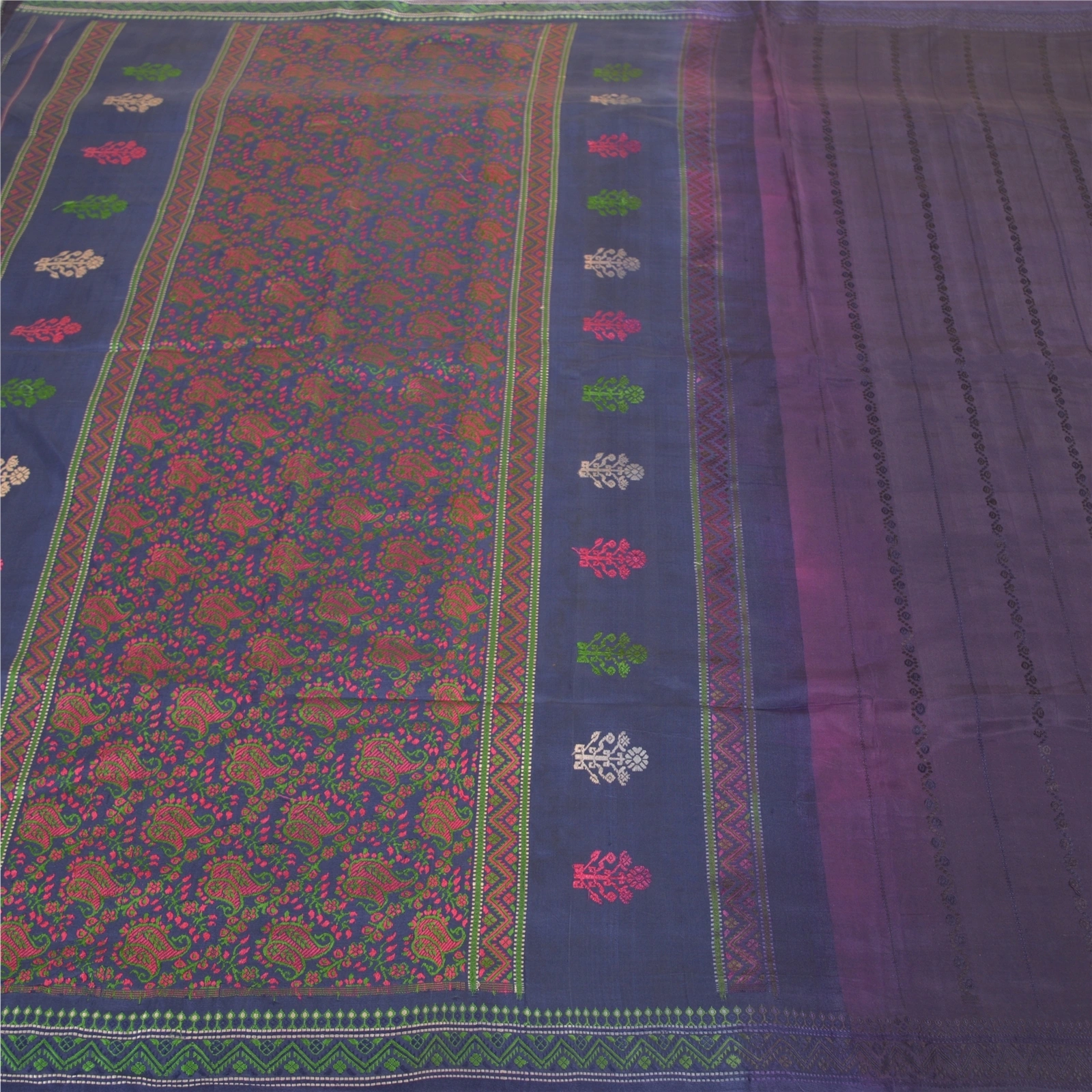 Sanskriti Vintage Purple Sarees 100% Pure Silk Hand-Woven Begumpuri Sari Fabric, PS-58152-Shade Of Purple &amp; Blue-Hand Woven Work-100% Pure Silk-3