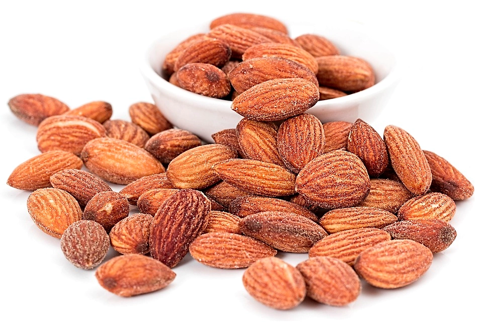 Almonds-Sa1016