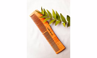 Neem Wood Comb 100% Pure Neem Wooden Comb with Curve Design