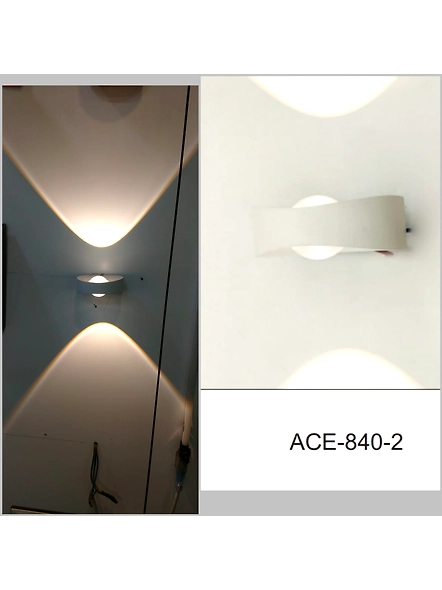 Outdoor wall washer