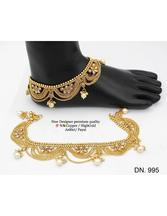 Imitation jewellery-5