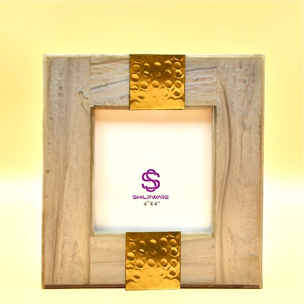 SHILPWARE Resin with Brass Hammered Photo Frame || Wall hangings-Cream-4 x 4 Inch-9