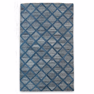 modern geometrical designed carpet by kalista karpets