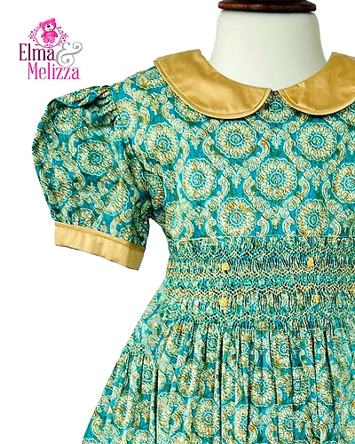 Emerald Daisy Bloom Dress: Hand-Smocked Golden Rose Whimsy for Your Little Princess's Joyful Celebrations-8 - 9 Years-1