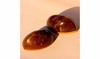 COCONUT SALT + PEPPER SHAKER (2 NOS)