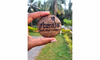 COCONUT SHELL FRIDGE MAGNET