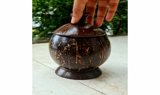 COCONUT PACKING CONTAINER (TIGHT LID)