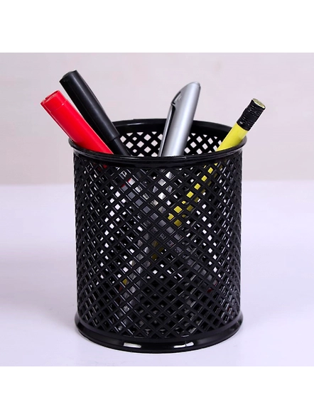 Plastic Pen Stand